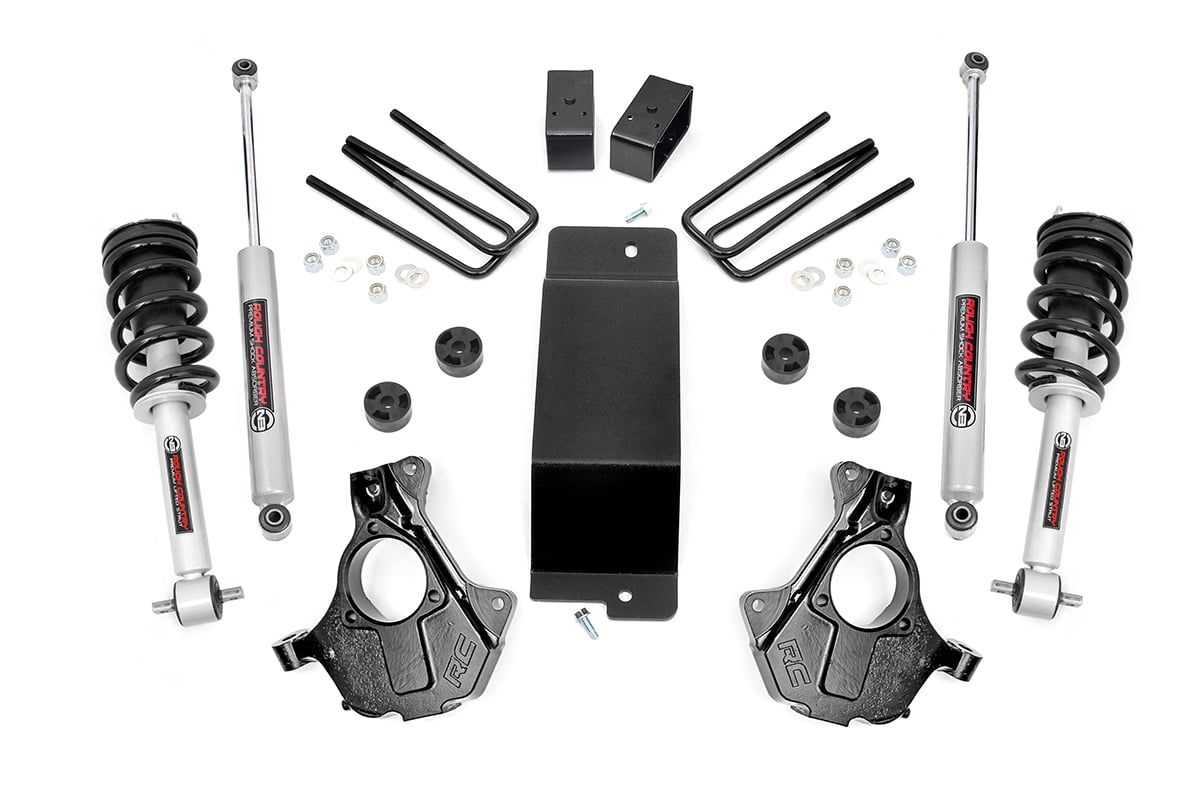 14-18 & Classic Chevy/GMC 1500 3.5 Inch Lift Kit | Alum/Stamp Steel LCA - Rough Country