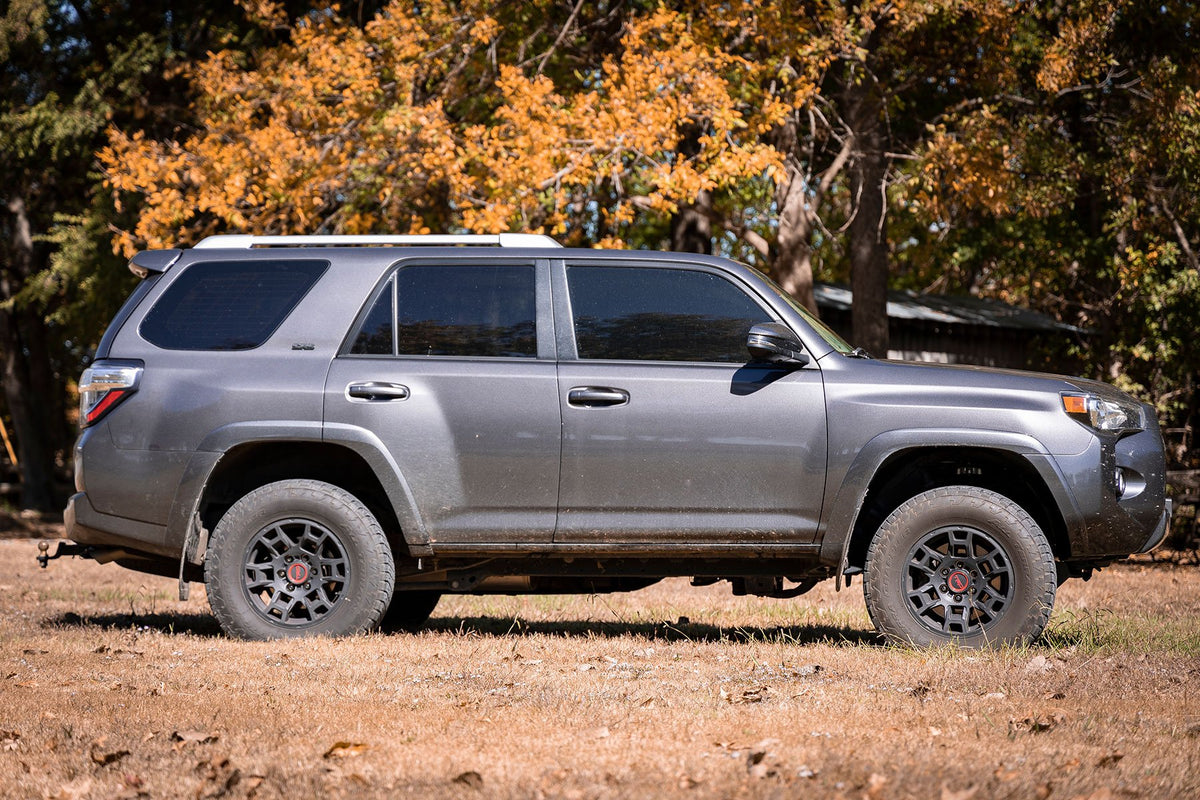 10-24 Toyota 4Runner 2WD/4WD 2 Inch Lift Kit - Rough Country