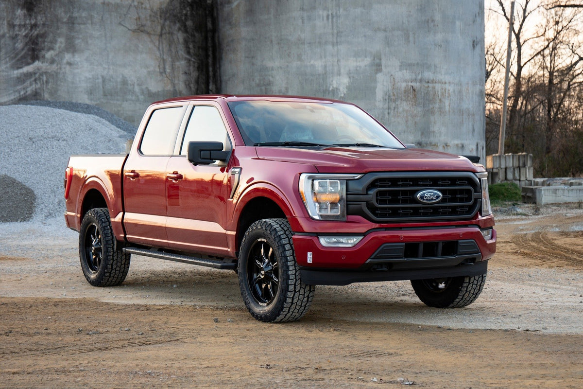 21-26 Ford F-150 4WD 2 Inch Lift Kit - Rough Country