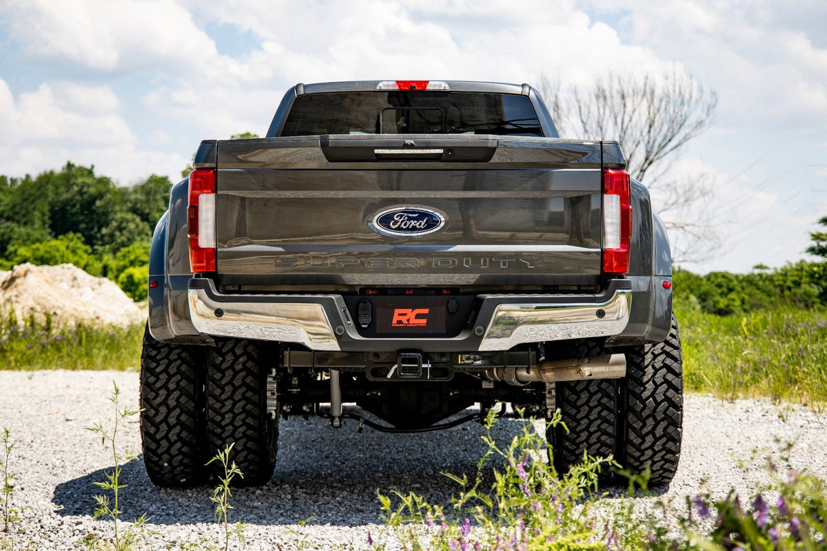 17-22 Ford F-350 Super Duty 4WD Dually 4.5 Inch Lift Kit - Rough Country