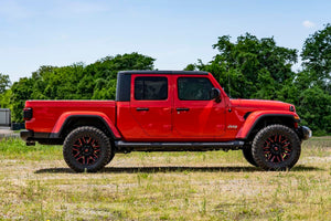 20-23 Jeep Gladiator JT 4WD 2.5 Inch Leveling Kit | Spacers - Rough Country