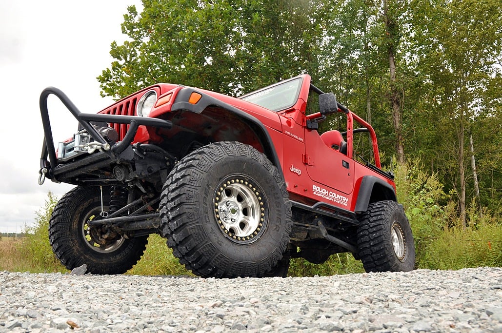 97-06 Jeep Wrangler TJ 4WD 4 Inch Lift Kit | Long Arm - Rough Country