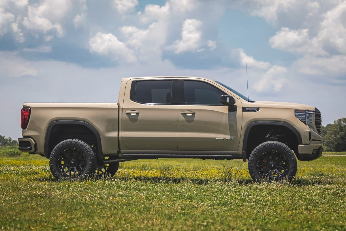 22-26 GMC Sierra 1500 4WD 4 Inch Lift Kit | AT4X - Rough Country