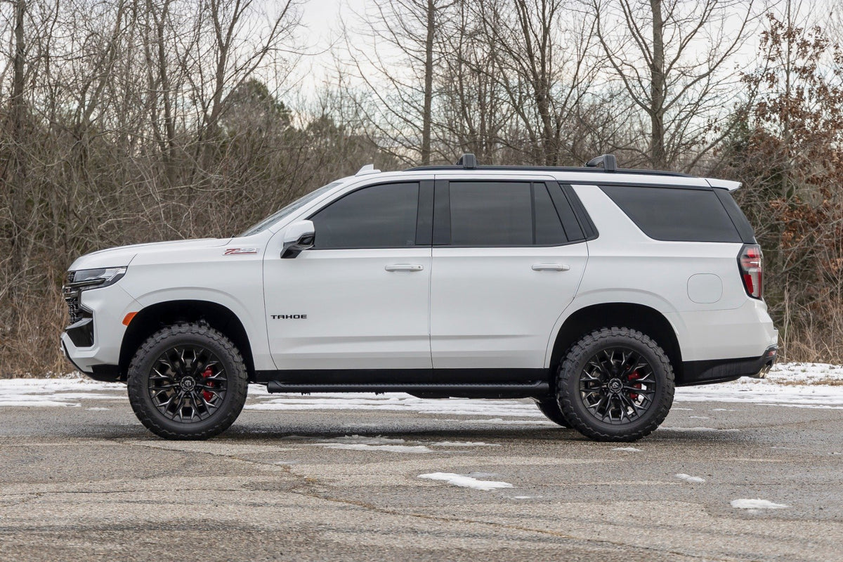 21-26 Cadillac/Chevy/GMC Escalade/Tahoe/Yukon 2 Inch Lift Kit | OE Air Ride - Rough Country