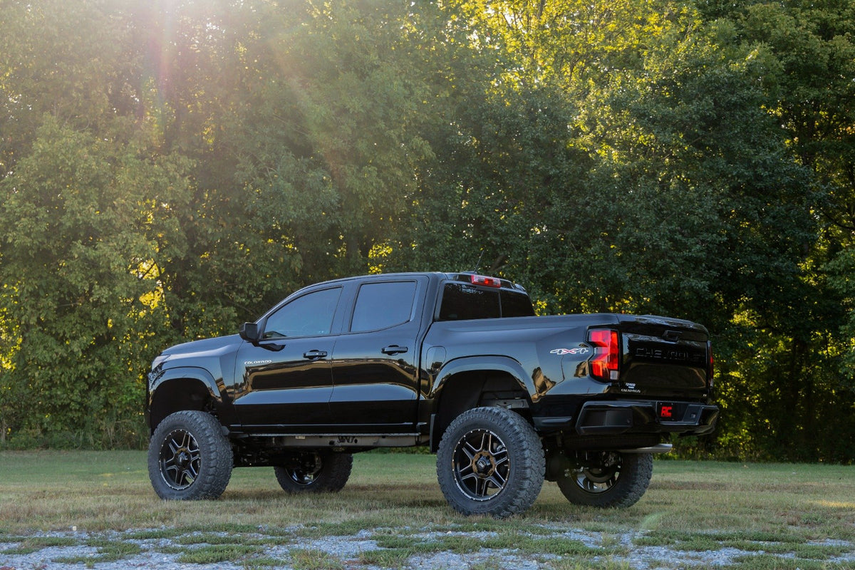 23-26 Chevy/GMC Canyon/Colorado 4WD 6 Inch Lift Kit - Rough Country