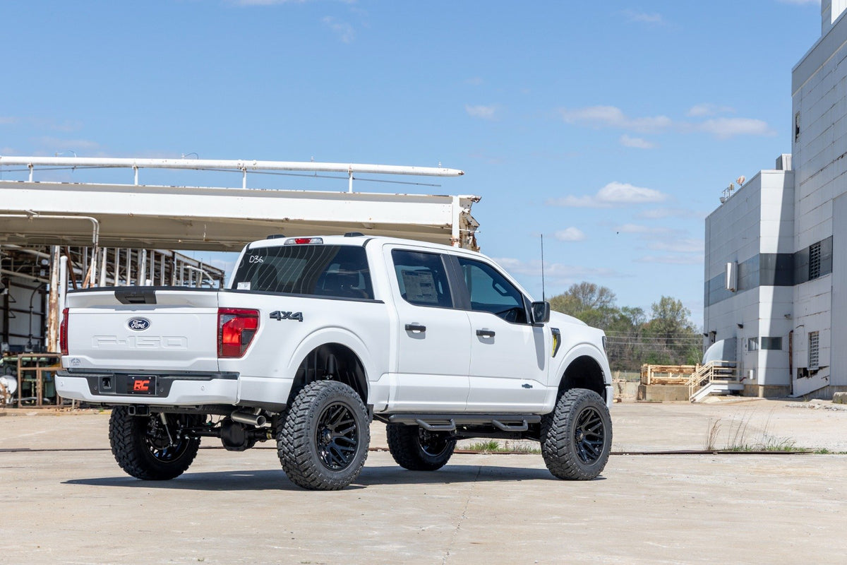 21-26 Ford F-150 4WD 6 Inch Lift Kit - Rough Country