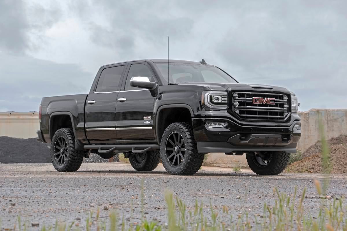 07-16 Chevy/GMC 1500 4WD 3.5 Inch Lift Kit - Rough Country