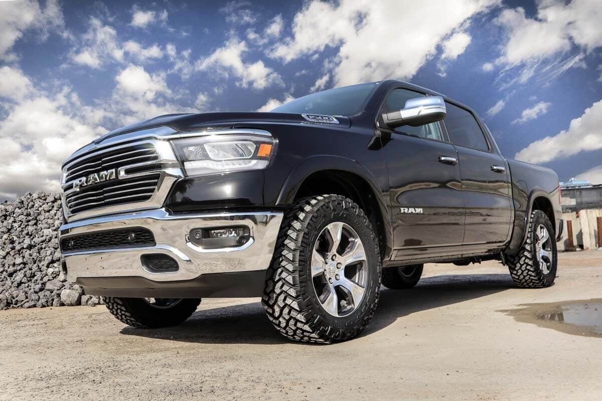 19-26 Ram 1500 4WD 2 Inch Leveling Kit | Air Ride - Rough Country