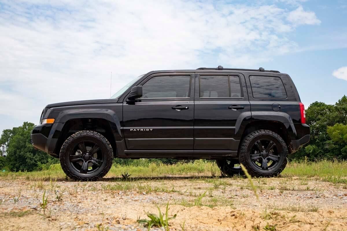 07-16 Jeep Compass/10-17 Patriot 2 Inch Lift Kit - Rough Country
