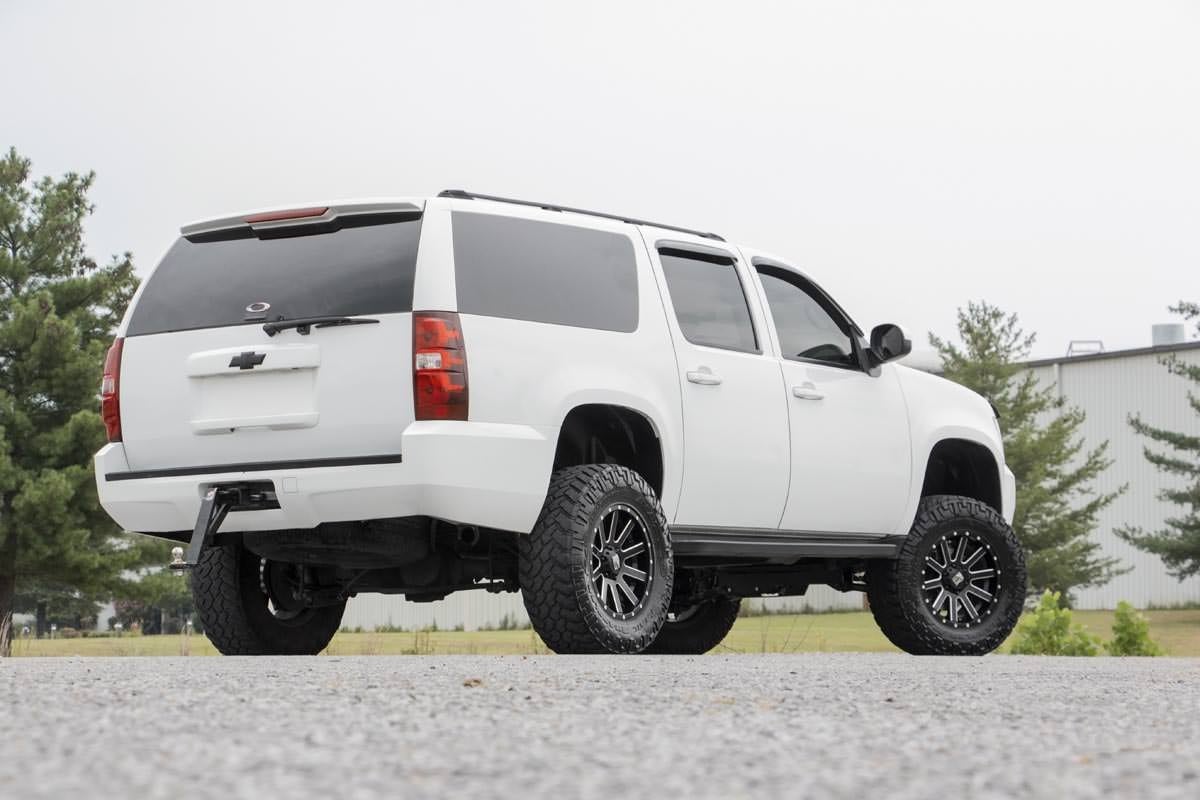 07-14 Chevy/GMC SUV 1500 2WD/4WD 7 Inch Lift Kit - Rough Country
