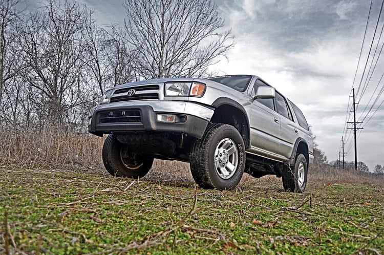 96-02 Toyota 4Runner 2WD/4WD 3 Inch Lift Kit - Rough Country