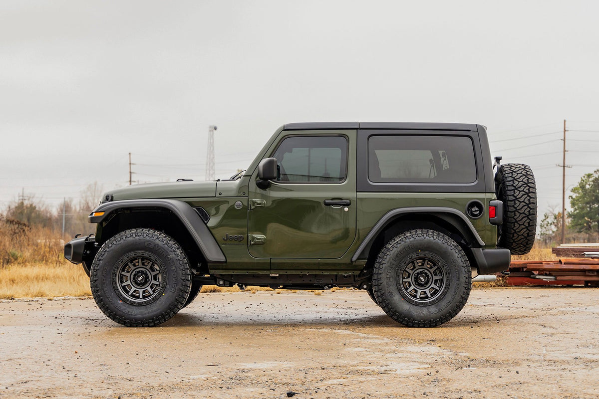24-26 Jeep Wrangler JL Rubicon 4WD 3.5 Inch Lift Kit | C/A Drop | FR D/S - Rough Country