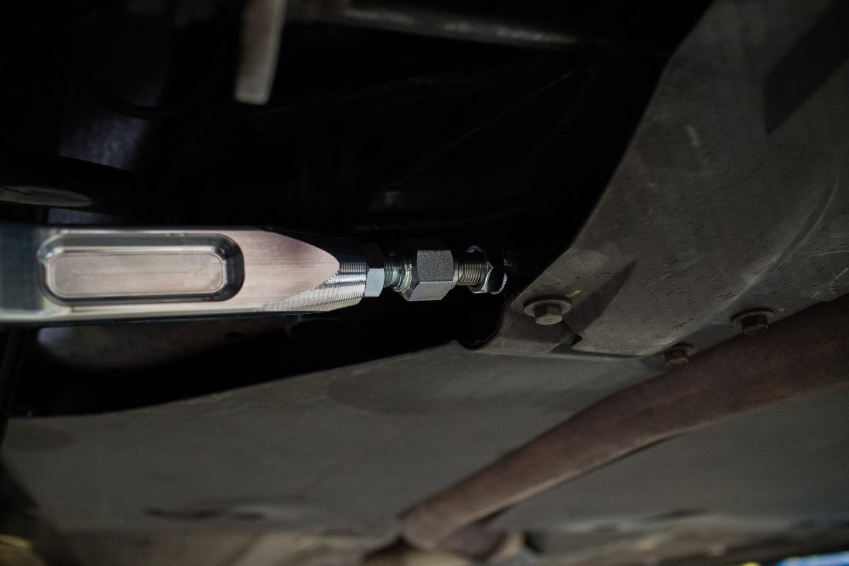 08-UP Nissan GTR R35 Voodoo13 Adjustable Rear Camber Arms