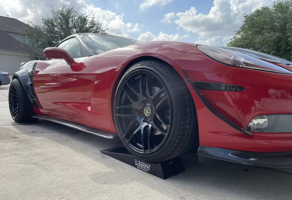 Megan Racing 2-Piece Low Profile Drive-On Ramps (Set of 2)