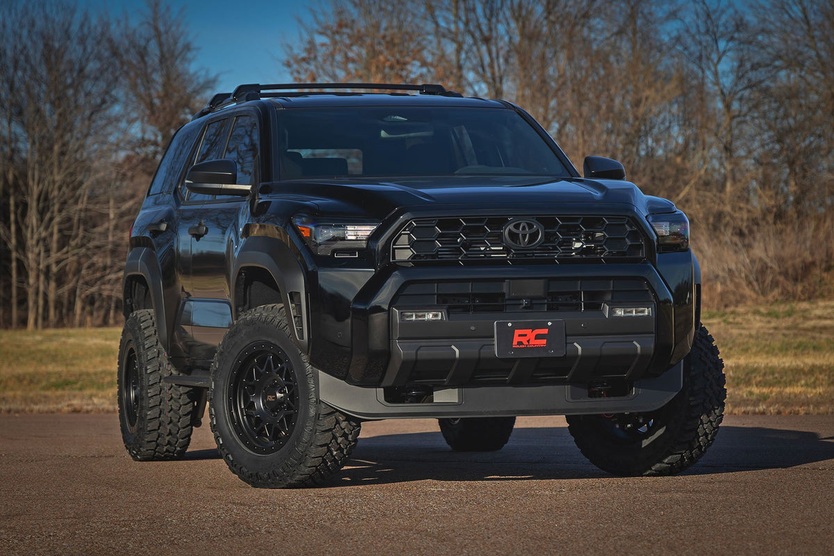 25-26 Toyota 4Runner 4WD 3.5 Inch Lift Kit - Rough Country