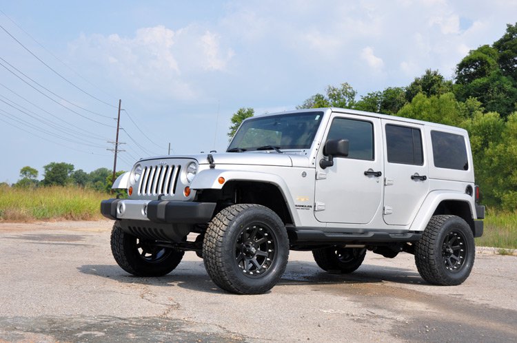 07-18 Jeep Wrangler Unlimited 2WD/4WD 3.25 Inch Lift Kit - Rough Country