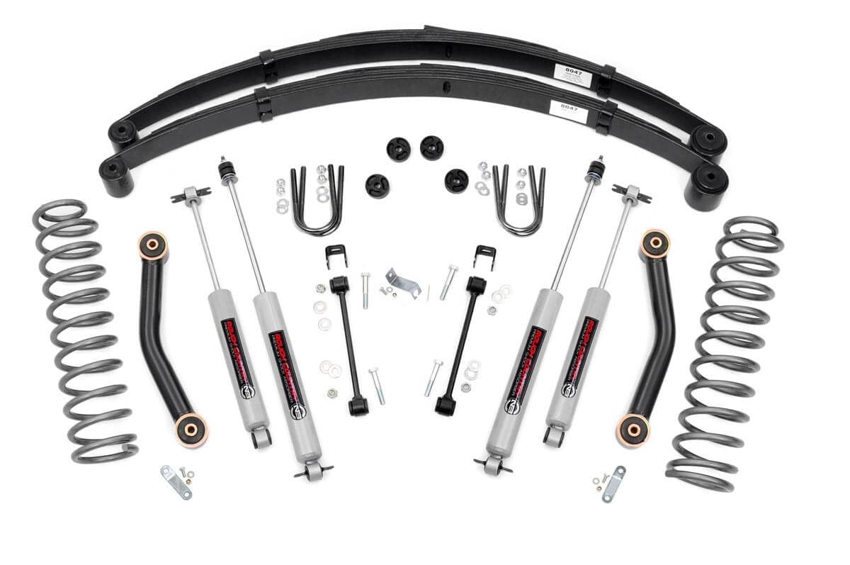 84-01 Jeep Cherokee XJ 2WD/4WD 4.5 Inch Lift Kit | RR springs - Rough Country