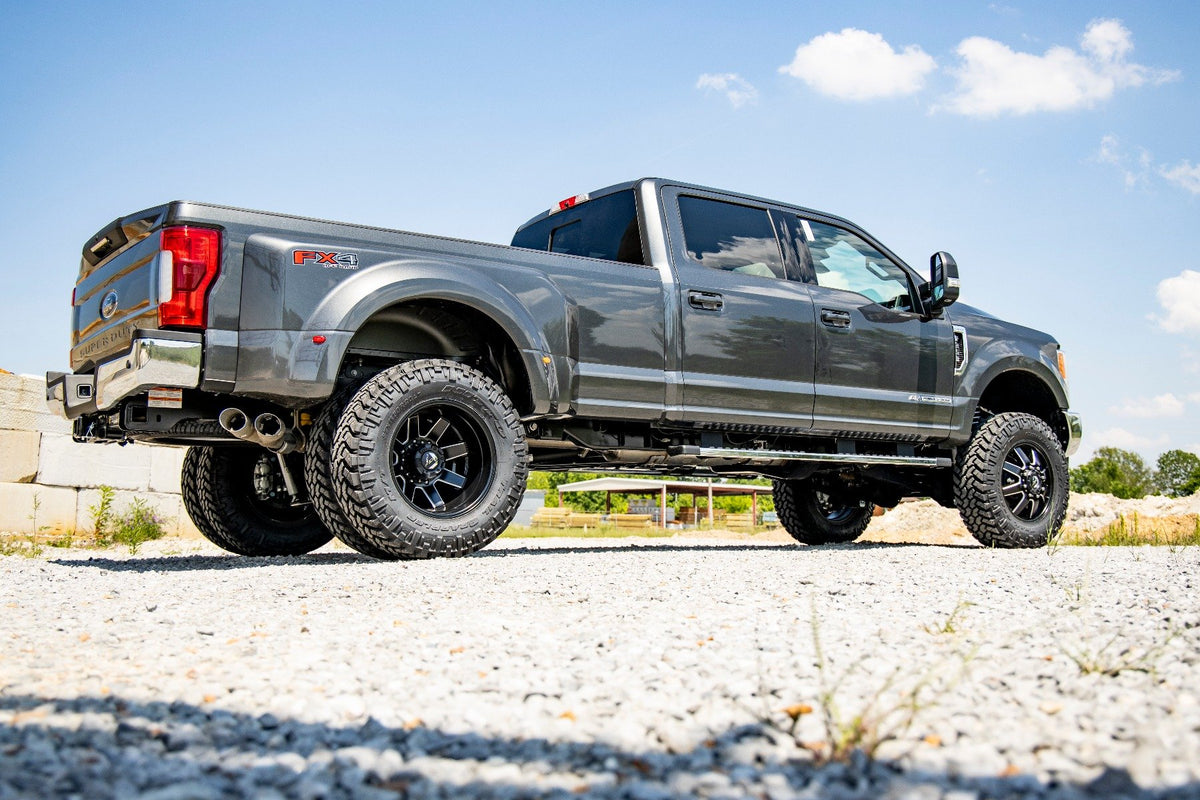 17-22 Ford F-350 Super Duty 4WD Dually 4.5 Inch Lift Kit - Rough Country