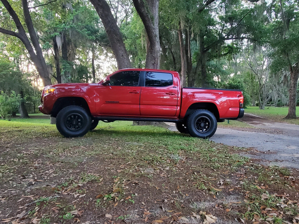 05-23 Toyota Tacoma Freedom Off-Road 3 Inch Suspension Lift Kit + Differential Drop Spacer