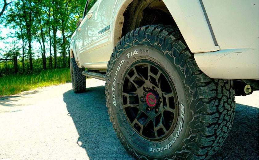 00-06 Toyota Tundra Freedom Off-Road 1-4 Inch Adjustable Coilovers 3 Inch Rear Lift Blocks and Shocks