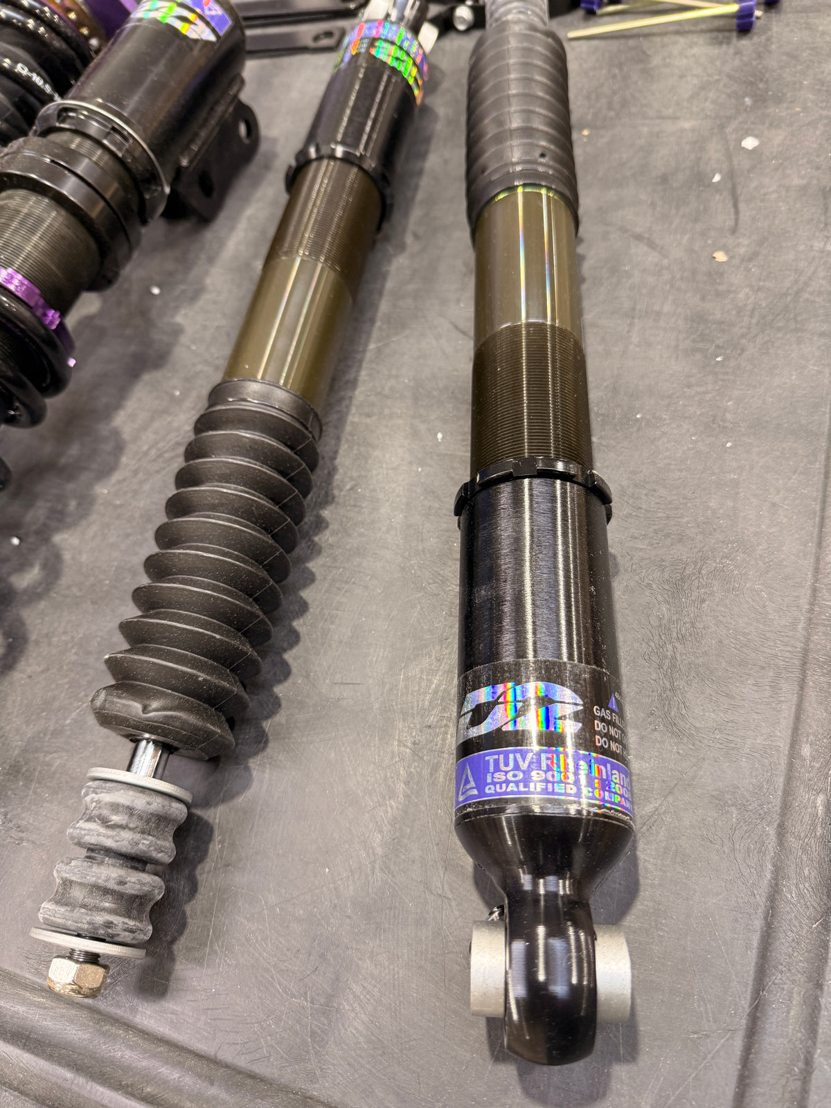 *OPEN BOX* 02-08 Nissan Cube Z11 D2 Racing Coilovers- RS Series