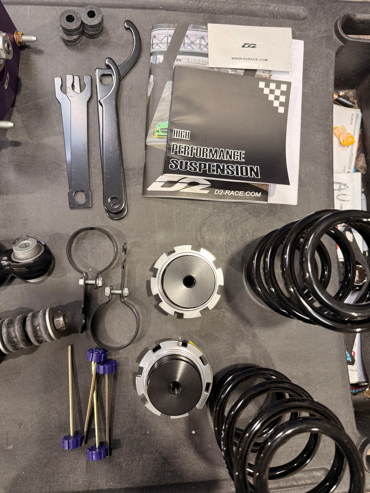 *OPEN BOX* 02-08 Nissan Cube Z11 D2 Racing Coilovers- RS Series