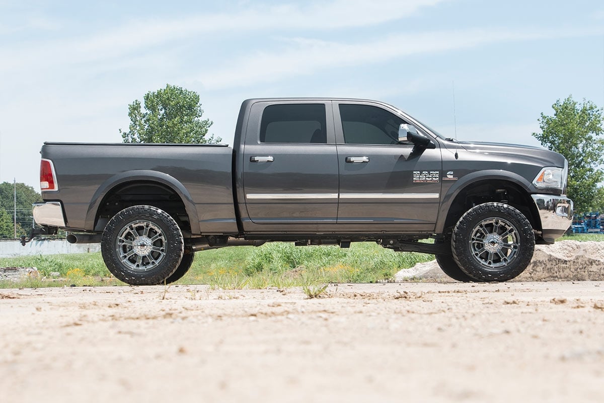 14-18 Ram 2500 4WD 2.5 Inch Lift Kit | Diesel - Rough Country