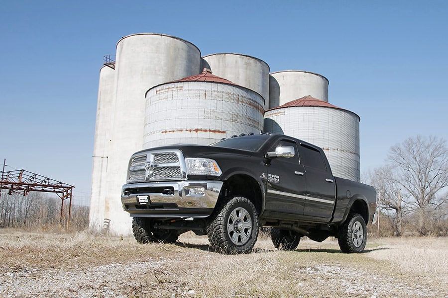 14-18 Ram 2500 4WD 5 Inch Lift Kit | RR Air Bags - Rough Country