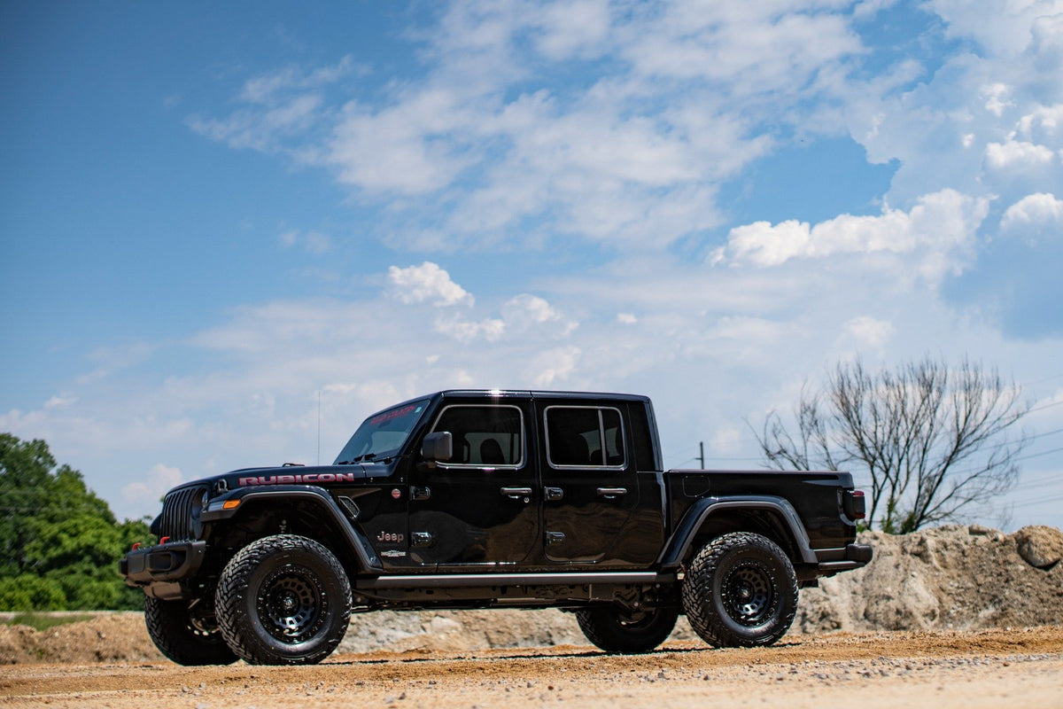 24-25 Jeep Gladiator JT 4WD 2.5 Inch Leveling Kits | Springs - Rough Country