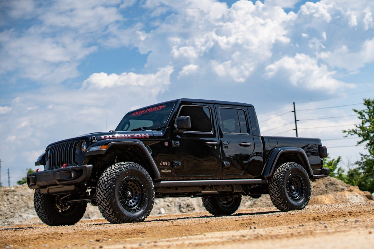 24-25 Jeep Gladiator JT 4WD 2.5 Inch Leveling Kits | Springs - Rough Country