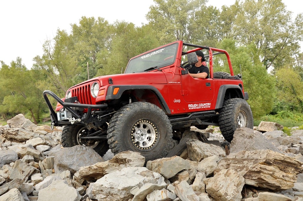 97-06 Jeep Wrangler TJ 4WD 4 Inch Lift Kit | Long Arm - Rough Country