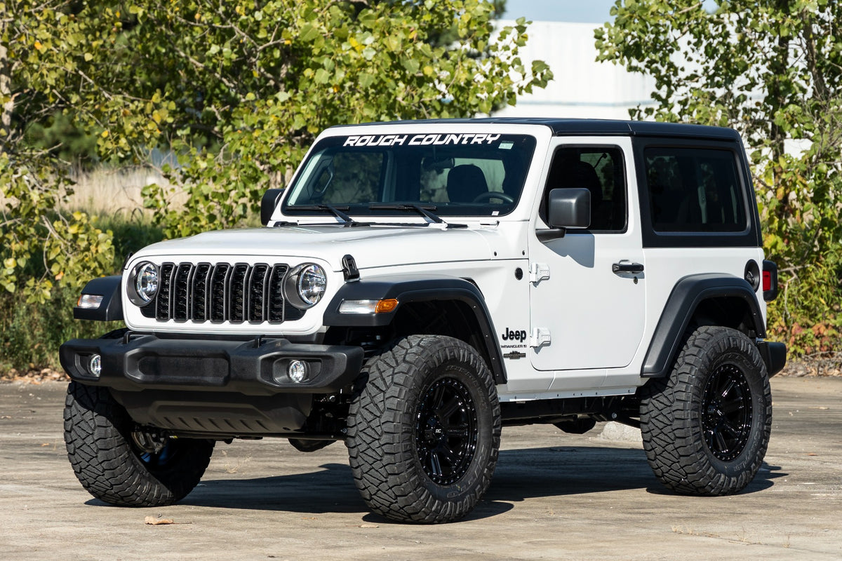 24-26 Jeep Wrangler JL 4WD 2.5 Inch Lift Kit | Coils - Rough Country