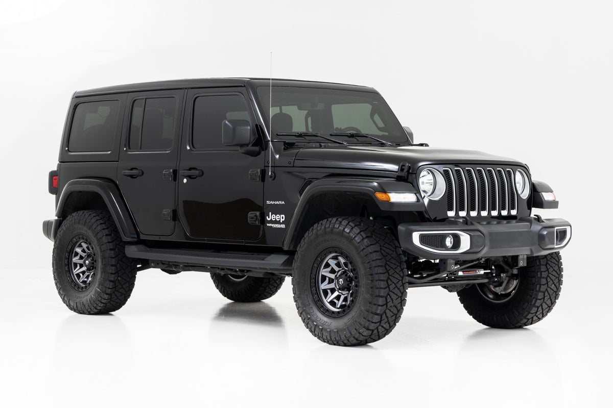 24-26 Jeep Wrangler Unlimited 4WD 2.5 Inch Lift Kit | Coils - Rough Country