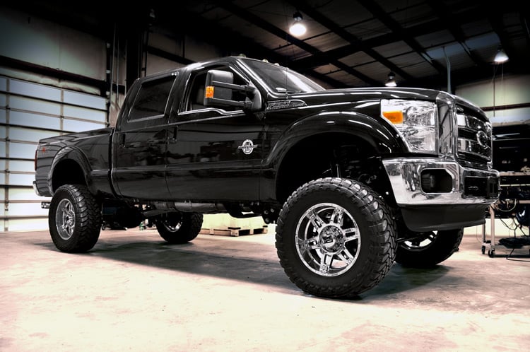 11-14 Ford F-250 Super Duty 4WD 6 Inch Lift Kit | 4 Link - Rough Country