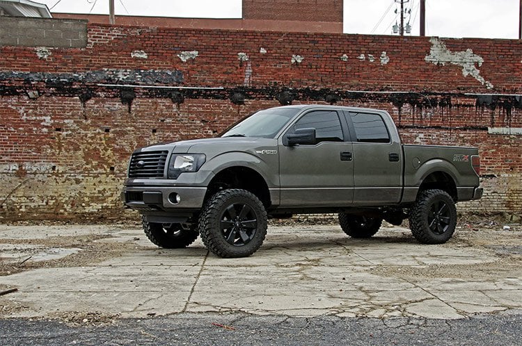 11-13 Ford F-150 4WD 6 Inch Lift Kit - Rough Country
