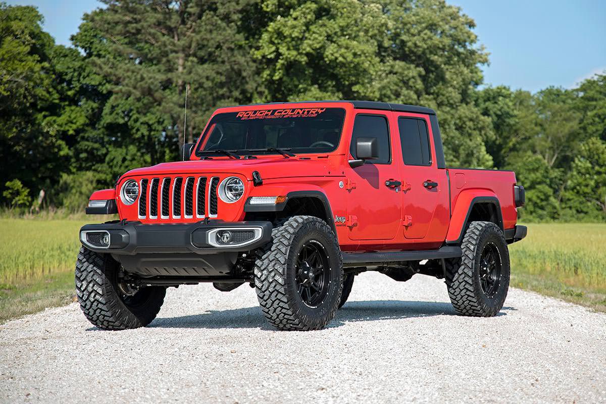 24-25 Jeep Gladiator JT 4WD 3.5 Inch Lift Kit | Spacers - Rough Country