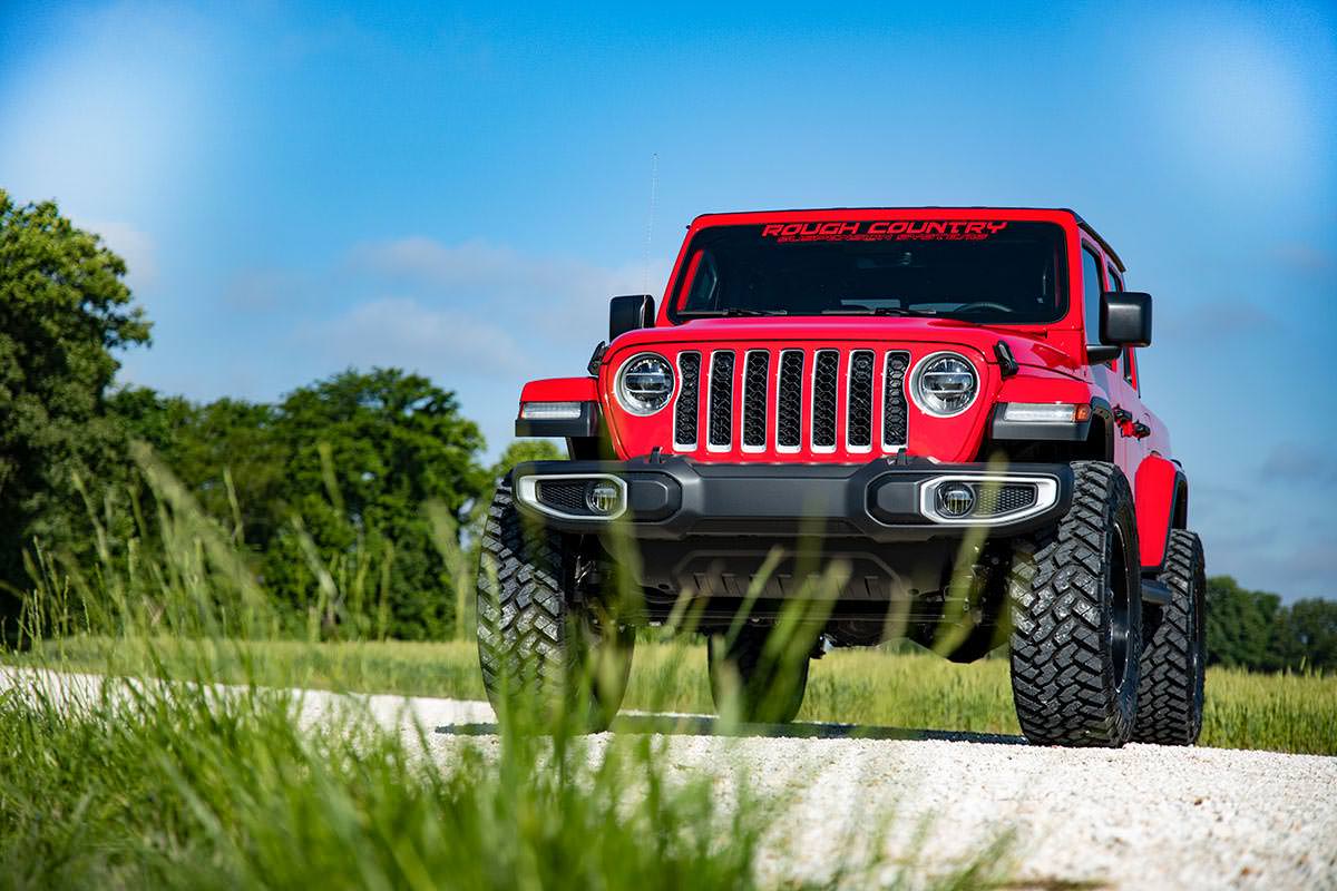24-25 Jeep Gladiator JT 4WD 3.5 Inch Lift Kit | Spacers - Rough Country