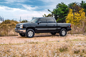 99-06 Chevy Silverado & GMC Sierra 1500 4WD 1.5-2 Inch Lift Kit - Rough Country