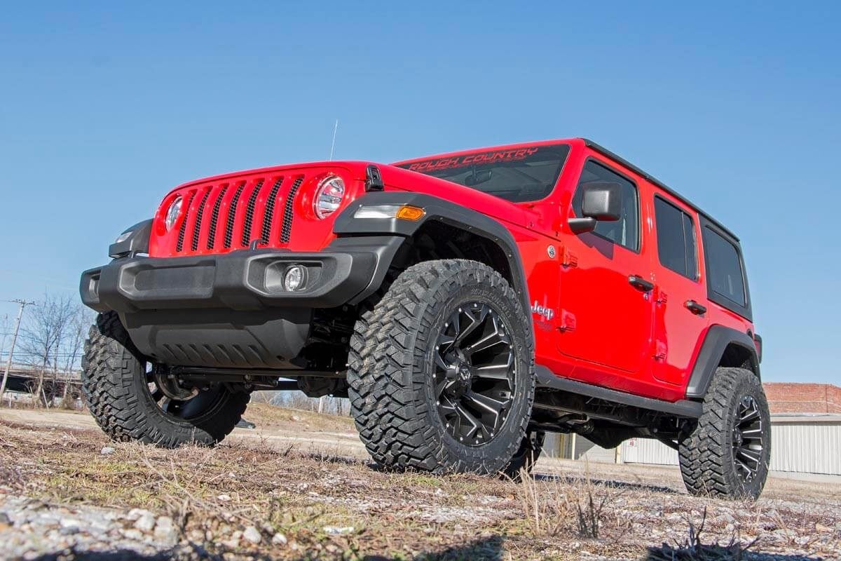 18-23 Jeep Wrangler JL 4WD 2.5 Inch Lift Kit | Coils - Rough Country