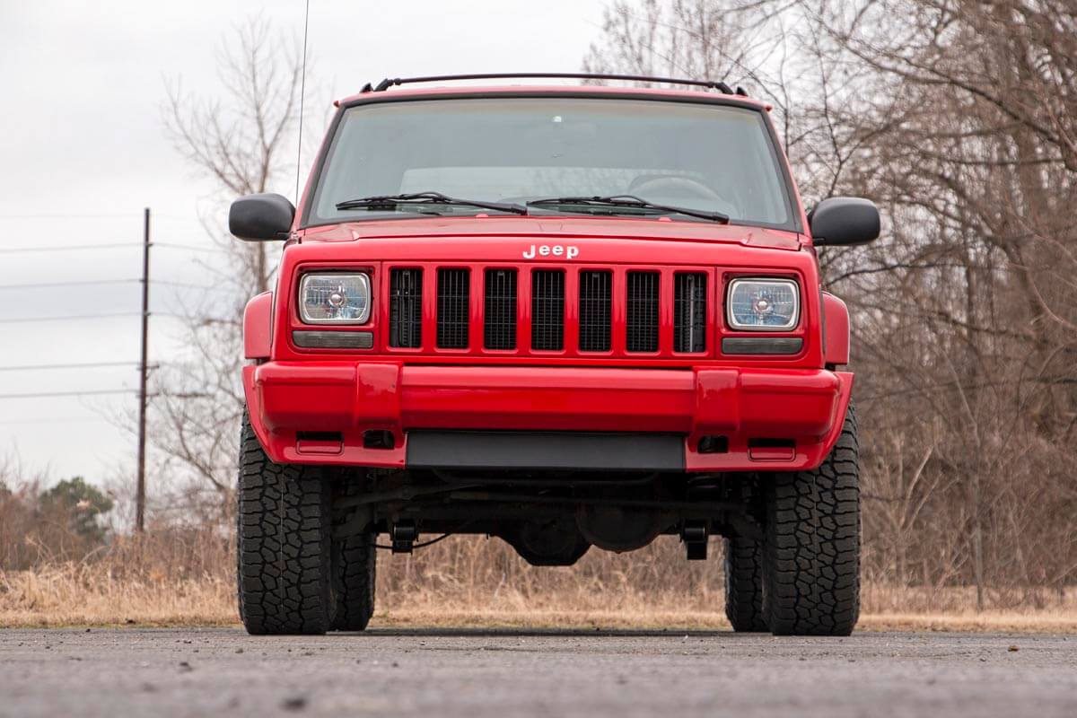 84-01 Jeep Cherokee XJ 2WD/4WD 3 Inch Lift Kit | Series II - Rough Country