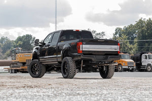 17-22 Ford F-250/F-350 Super Duty 4WD Diesel 6 Inch Lift Kit | 4 Link - Rough Country