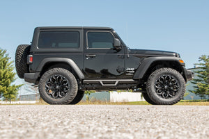 24-26 Jeep Wrangler JL 4WD 2.5 Inch Lift Kit | Coils - Rough Country