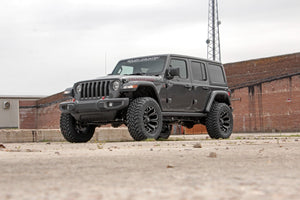 24-26 Jeep Wrangler Unlimited Rubicon 4WD 2.5 Inch Lift Kit | Coils - Rough Country