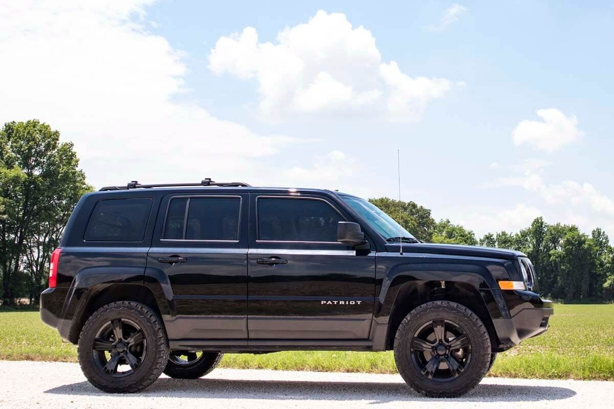 07-16 Jeep Compass/10-17 Patriot 2 Inch Lift Kit - Rough Country