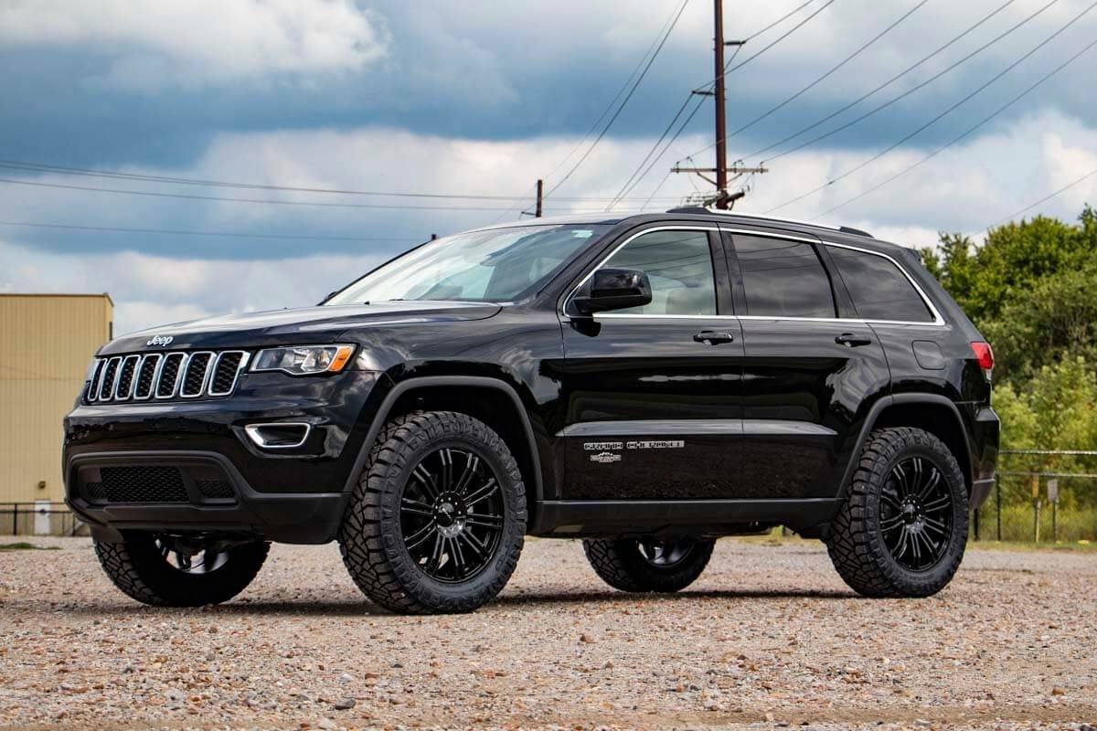 16-22 Jeep Grand Cherokee 4WD 2.5 Inch Lift Kit - Rough Country