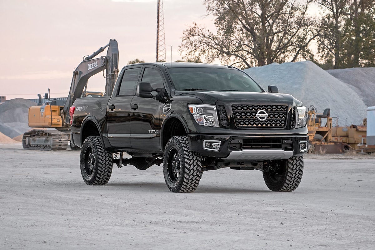 17-24 Nissan Titan 4WD 6 Inch Lift Kit - Rough Country