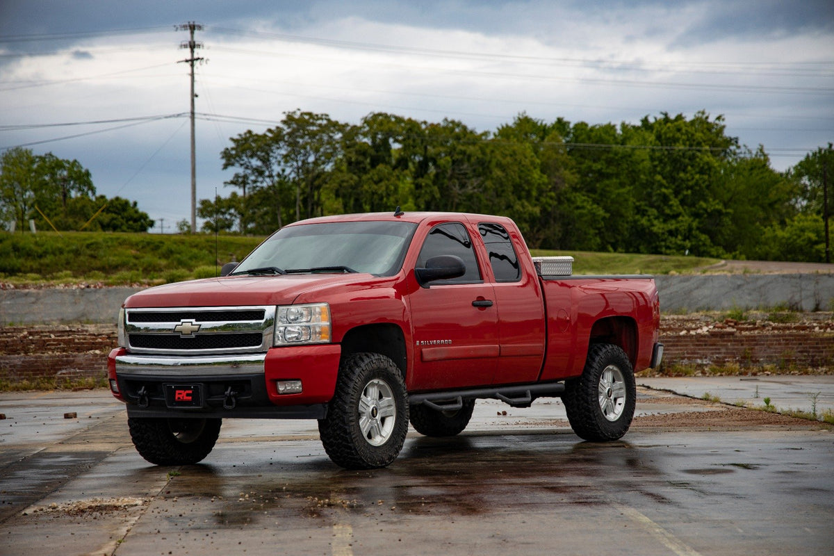 07-13 Chevy Silverado & GMC Sierra 1500 2WD 5 Inch Lift Kit - Rough Country