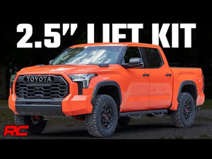 22-26 Toyota Tundra 4WD TRD Pro 2.5 Inch Lift Kit - Rough Country