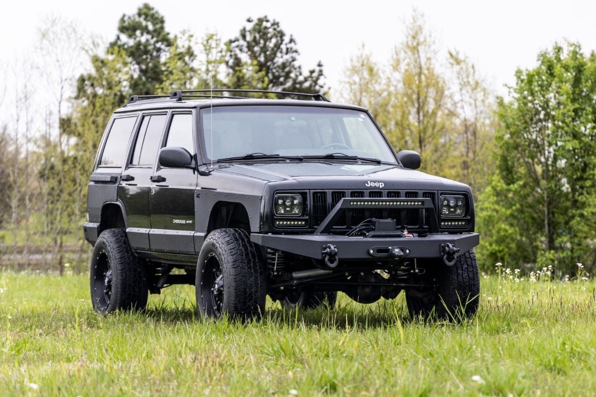 84-01 Jeep Cherokee XJ 2WD/4WD 3 Inch Lift Kit - Rough Country