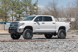 16-21 Toyota Tundra 2WD/4WD 6 Inch Lift Kit - Rough Country